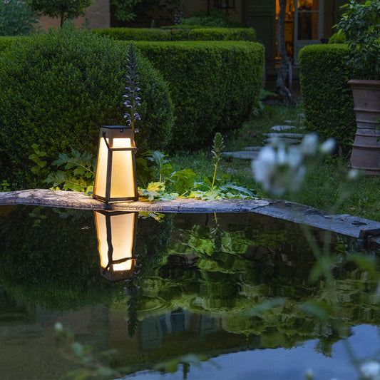 TECKA – Lanterne solaire teck